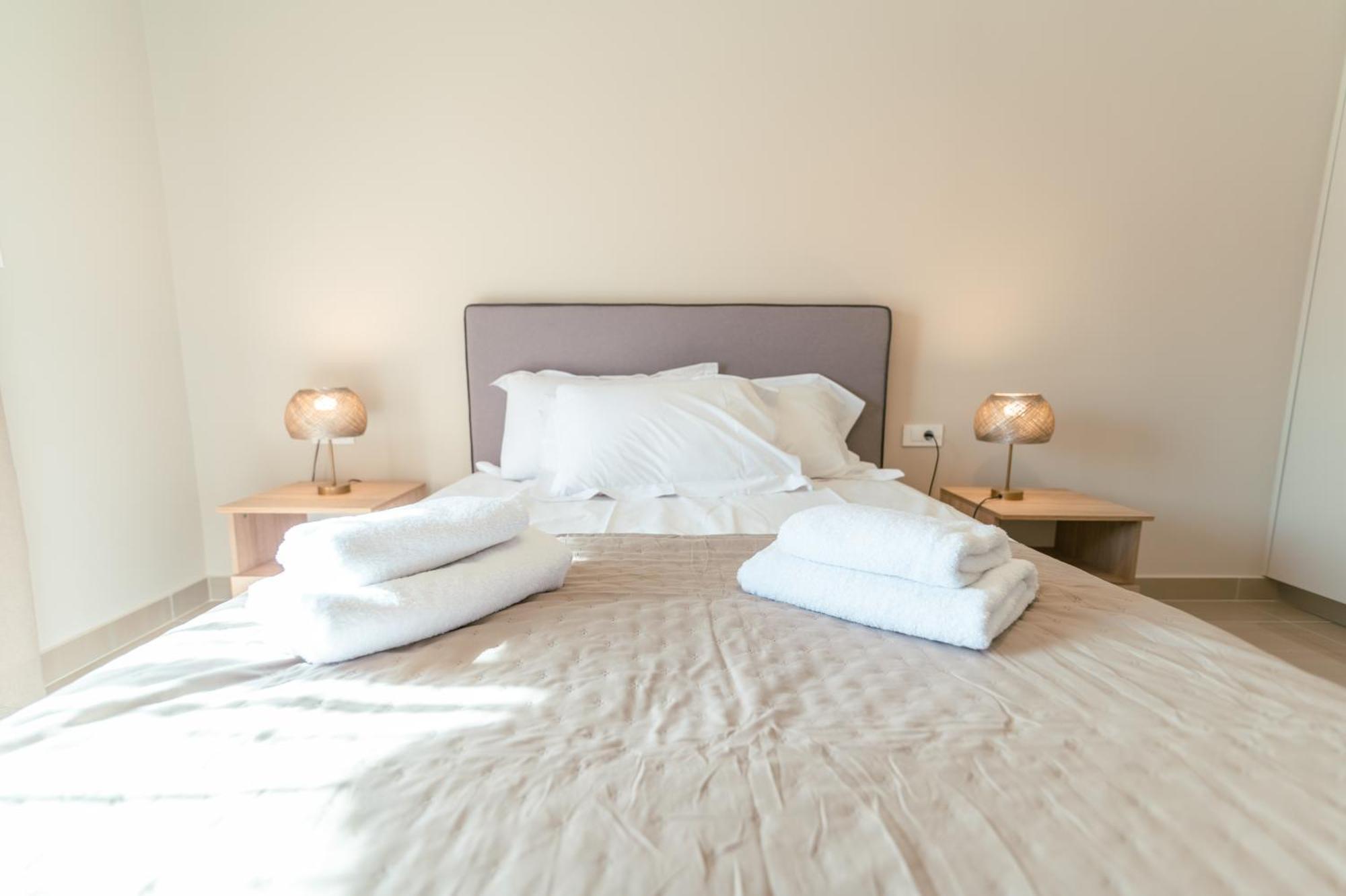 Brand New Elegant Suite Πλατάνι Εξωτερικό φωτογραφία
